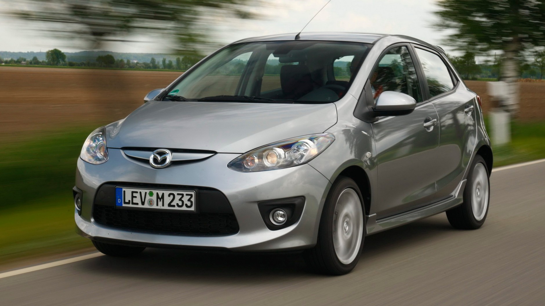 Mazda 2 jest stosunkowo droga, ale warta swojej ceny.