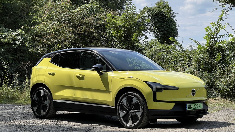 Volvo EX30