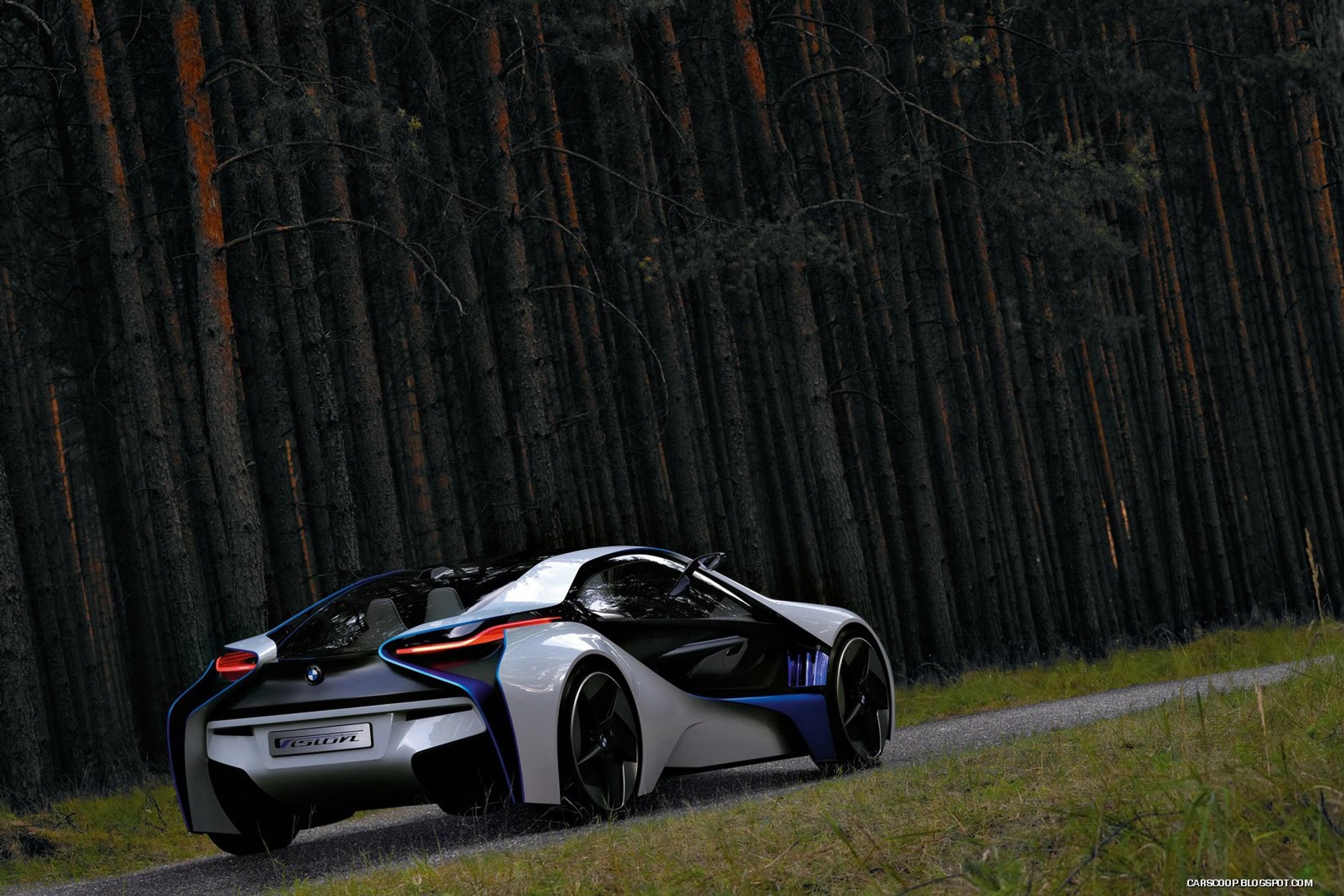 BMW Vision Efficient Dynamics Concept - Sportowiec przyszłości