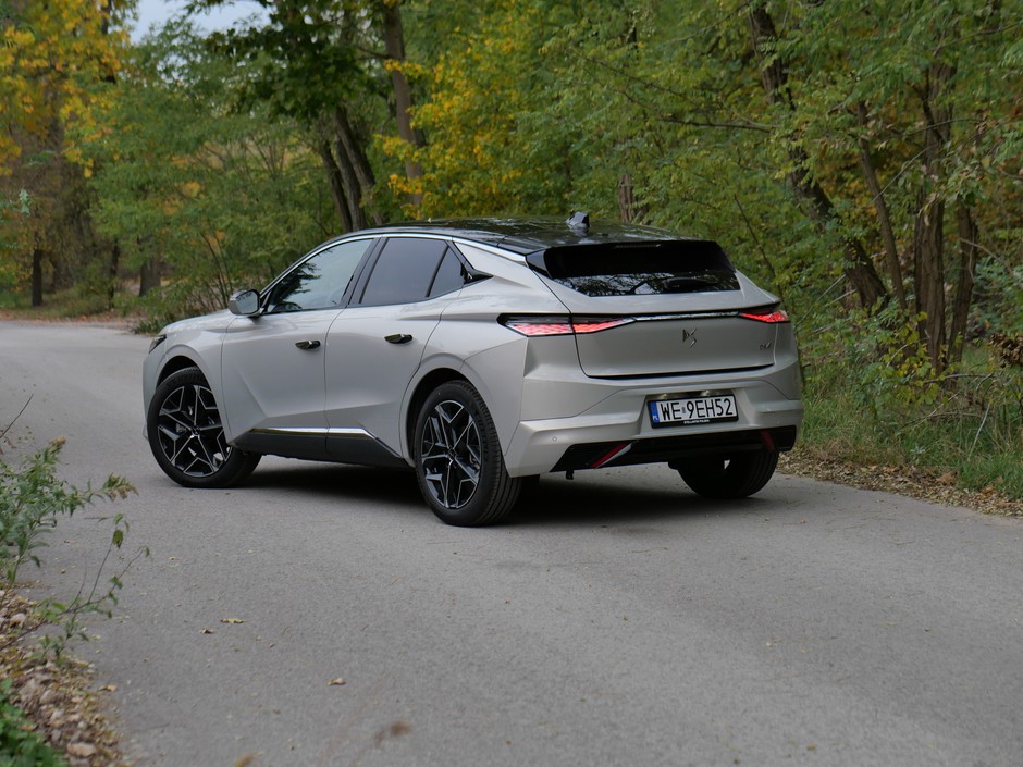 DS4 Pallas hybrid
