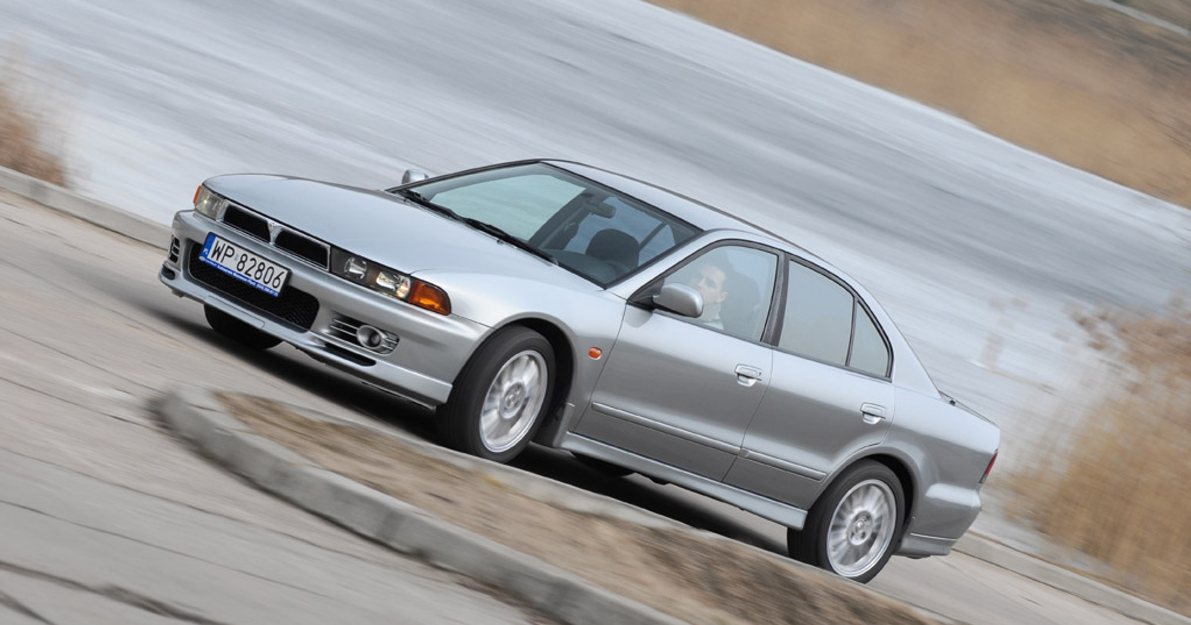 Mitsubishi Galant: Zadziorny elegant