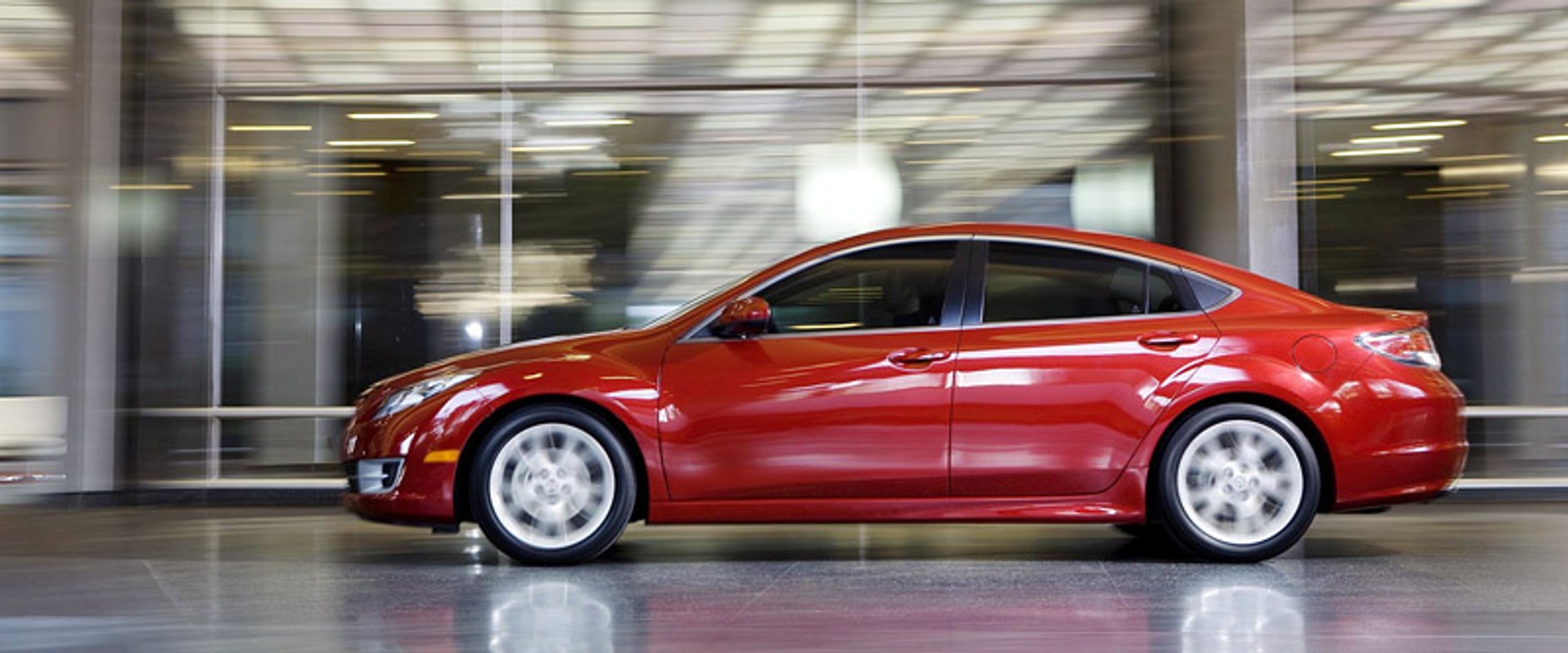 Mazda 6 w USA: tylko w wersji sedan, ale z silnikiem 3,7 V6 (272 KM)