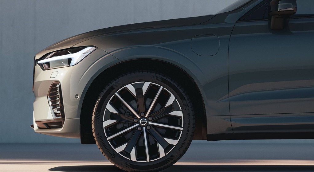 2025 Volvo XC60