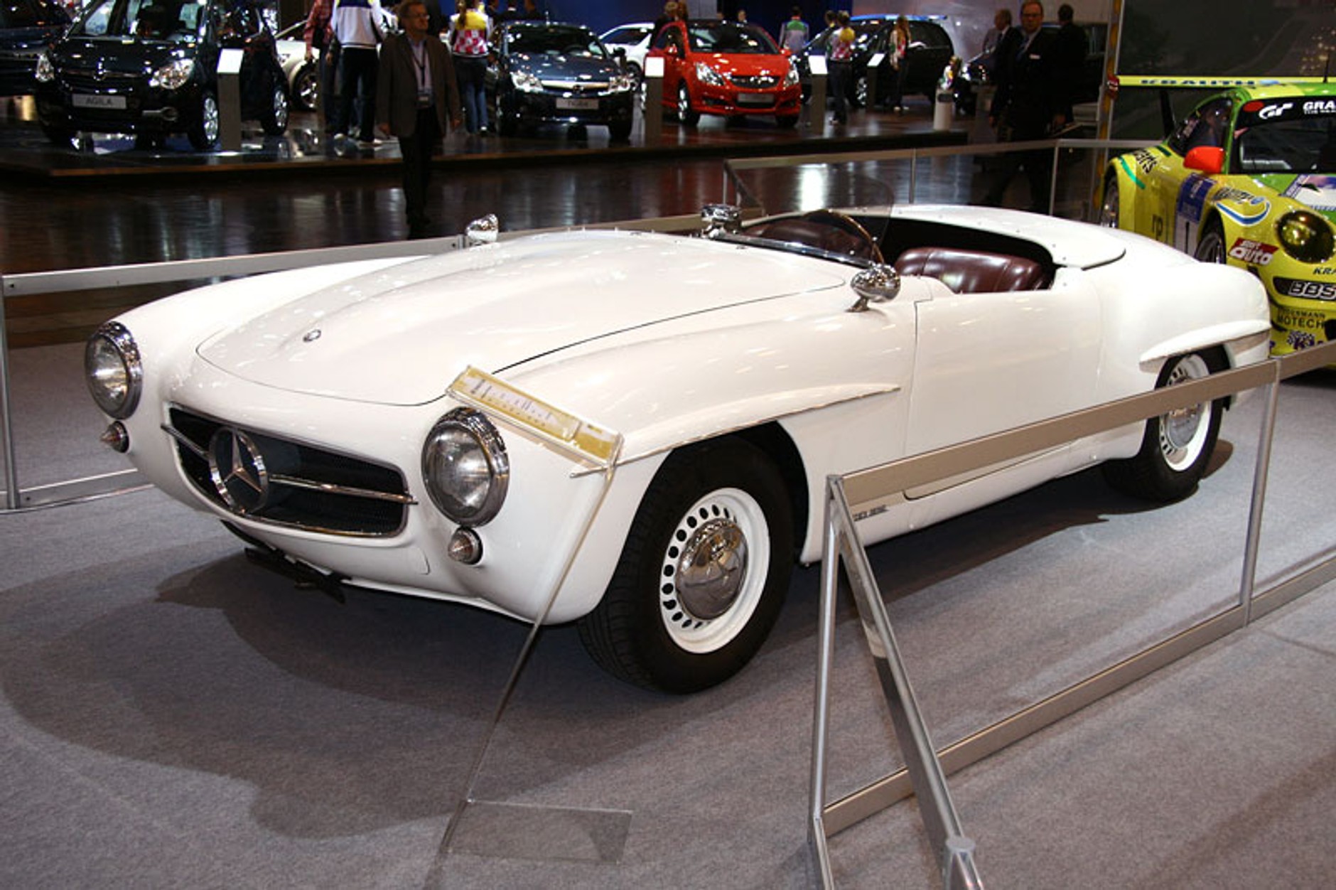 Essen Motor Show 2008: sport, tuning, prototypy