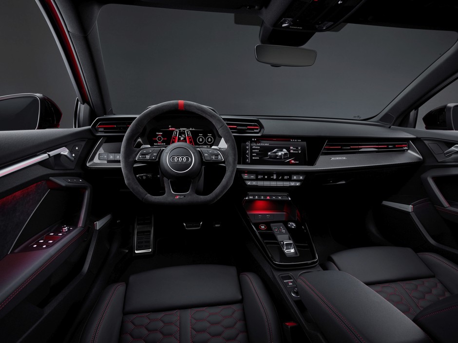Audi RS3 2021
