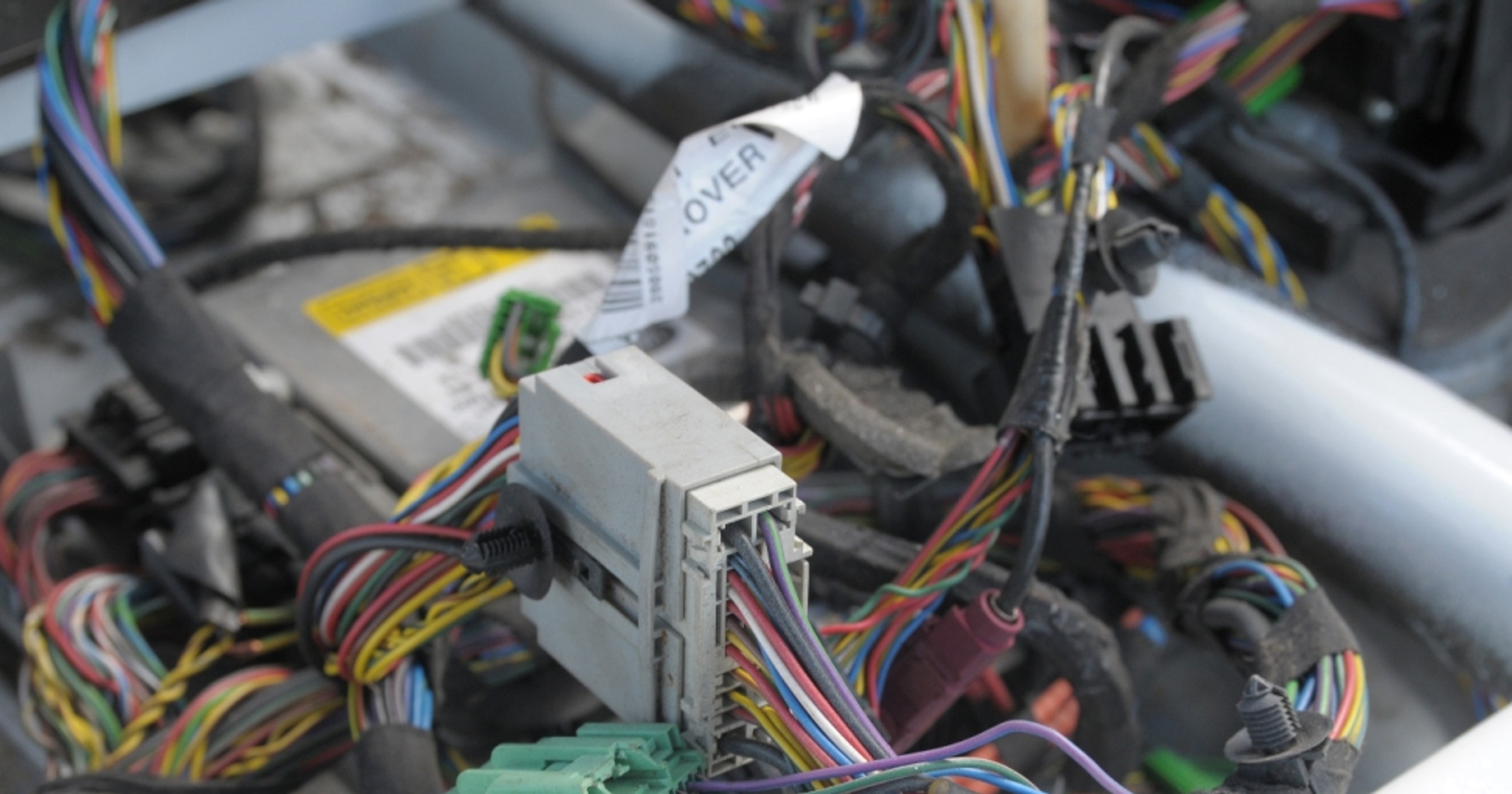 Węzeł gordyjski - Czyli, elektronika w nowoczesnym aucie