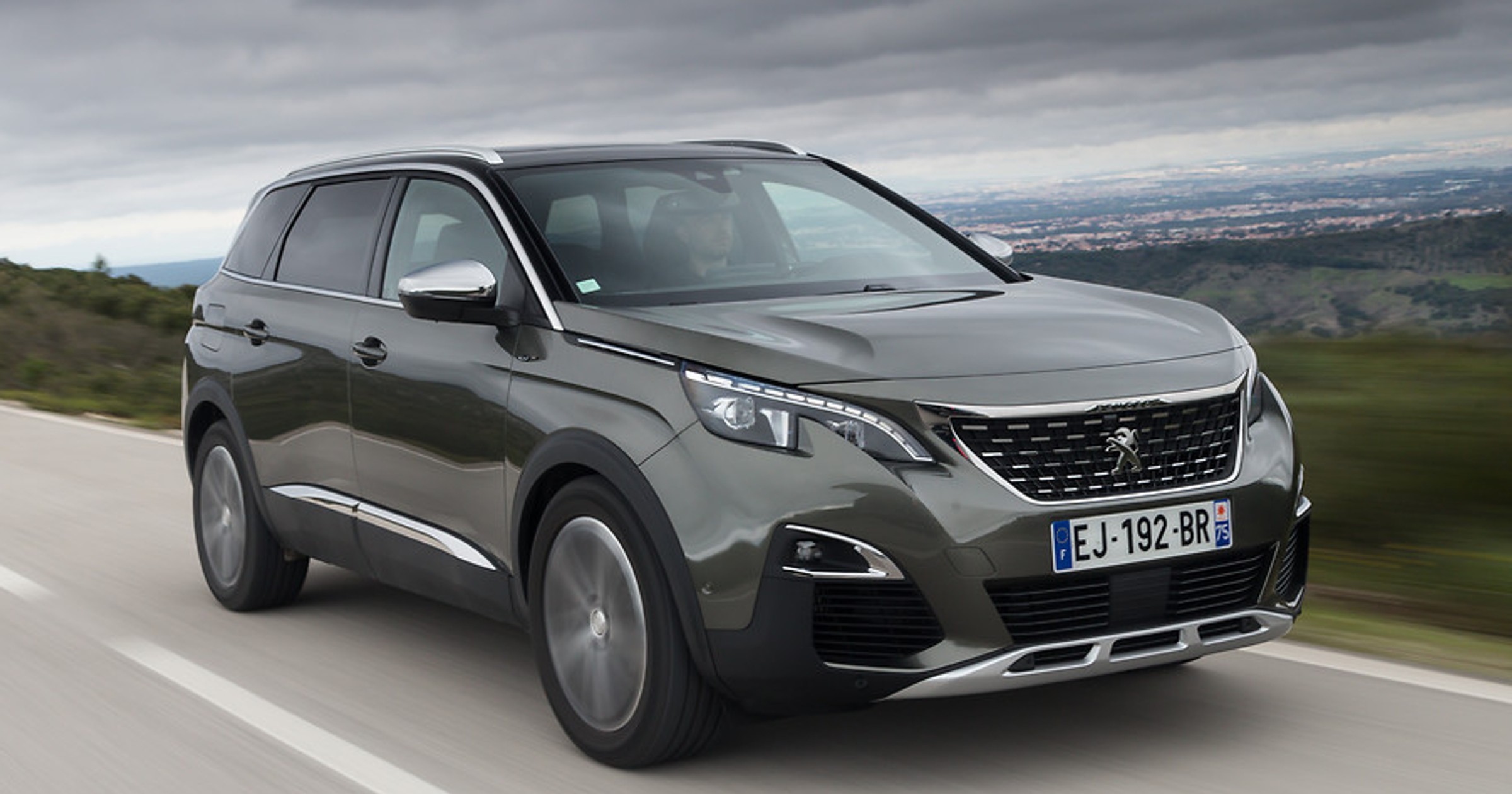 Nowy Peugeot 5008