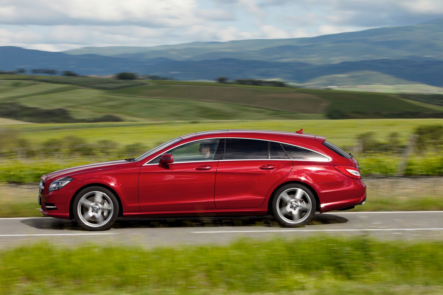 Mercedes CLS Shooting Brake: nowy wymiar kombi