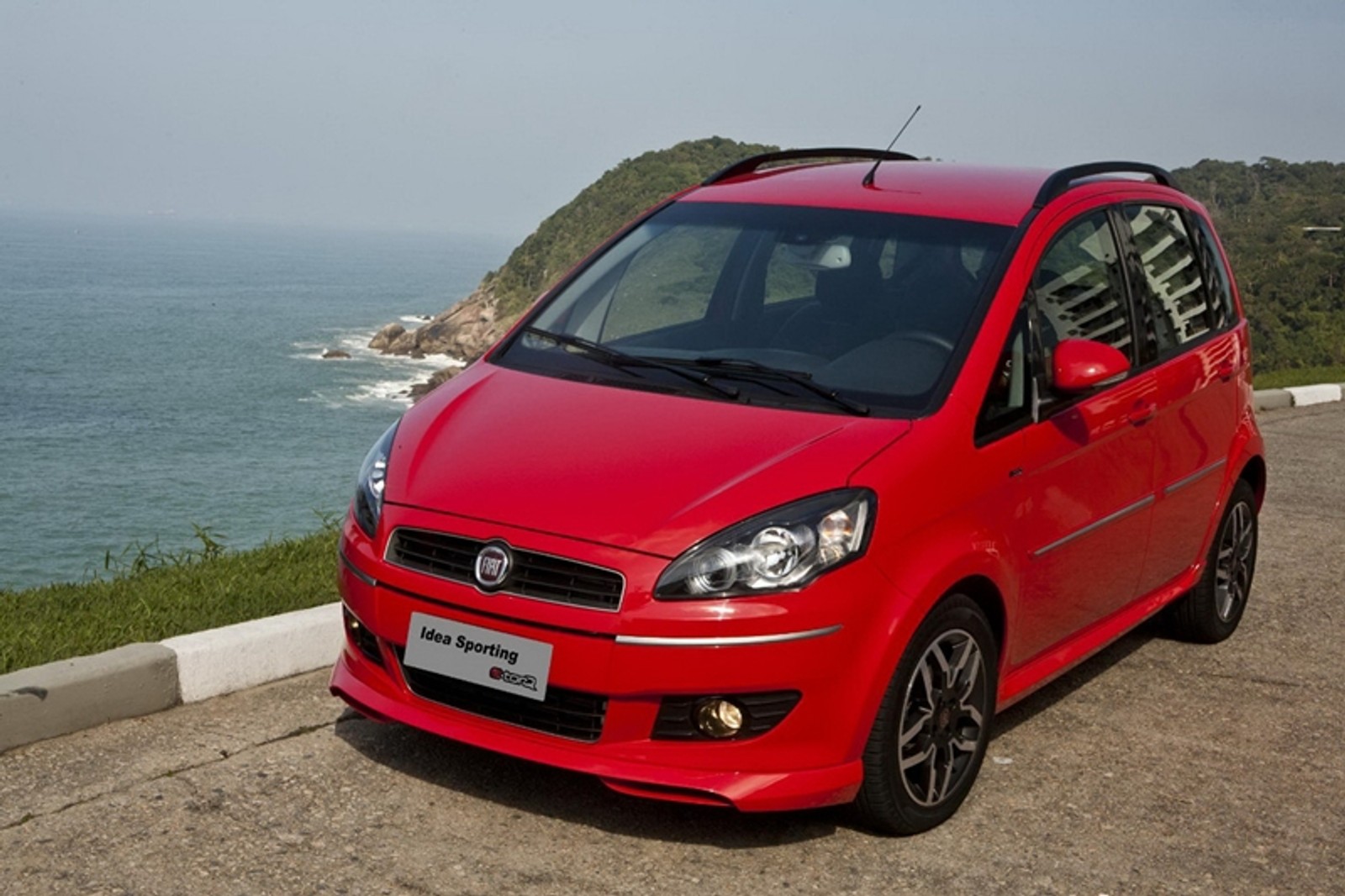 Fiat Idea odnowiony – kogo to obchodzi?