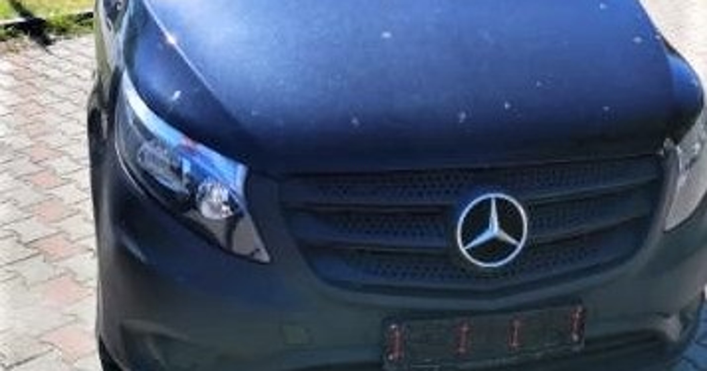 Mercedes Vito na parkingu w Słubicach