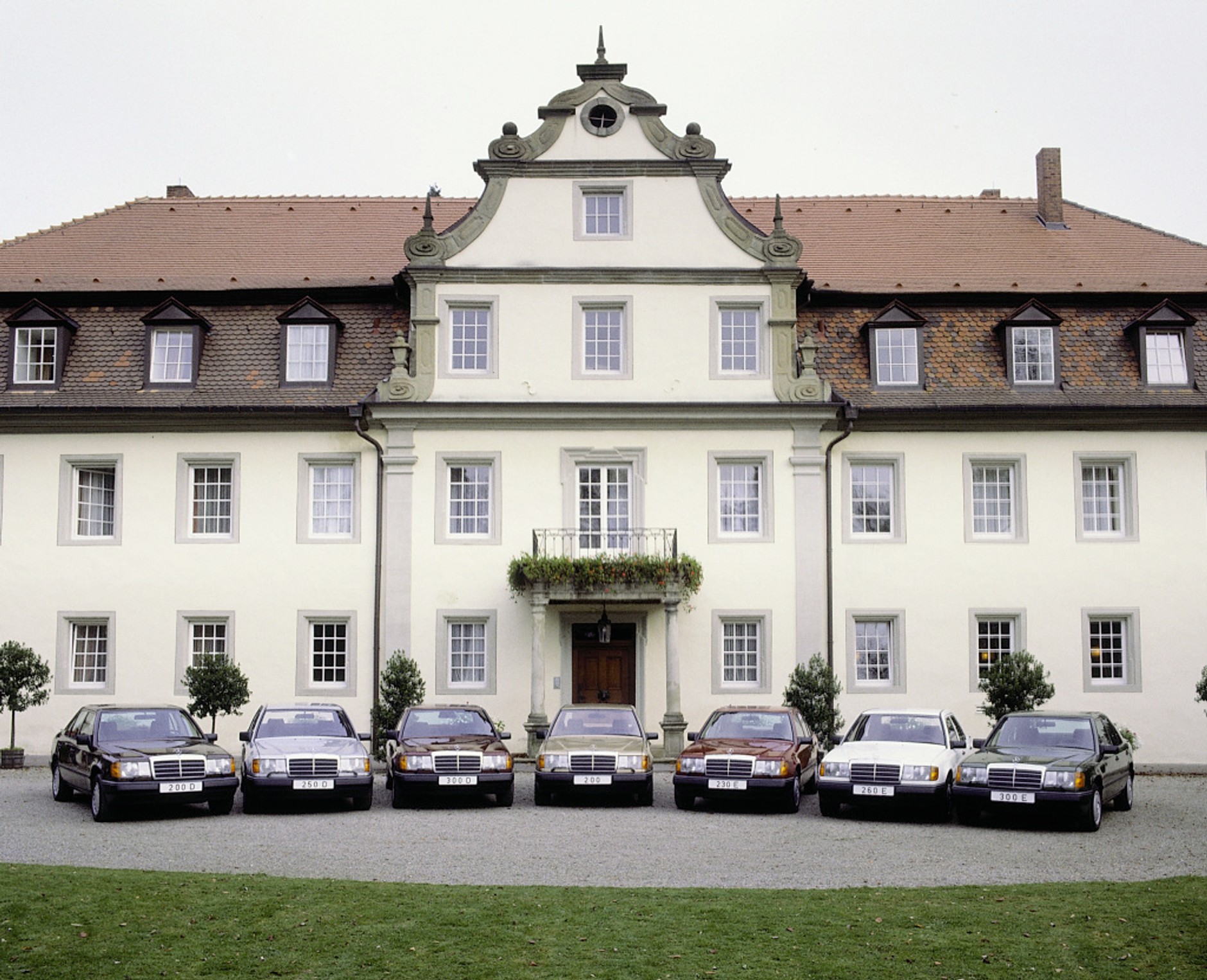 Mercedes W124 ma 35 lat