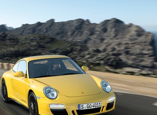 Porsche Carrera 4 GTS – Od przybytku głowa nie boli?