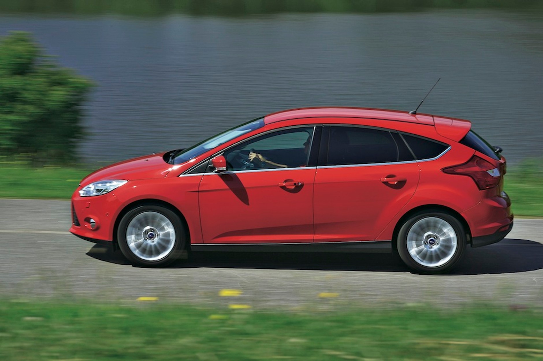 BMW 118i, Ford Focus, Opel Astra - porównanie