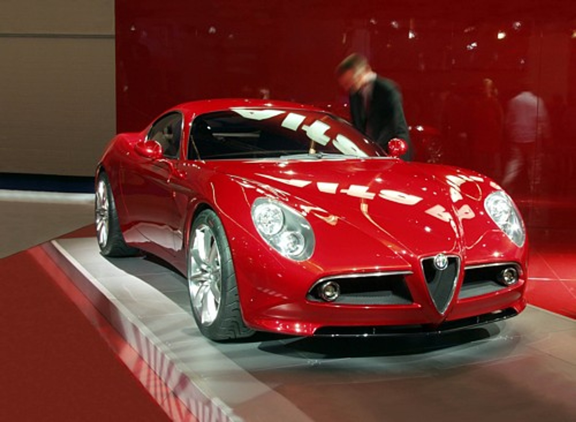 Kompakty kontratakują