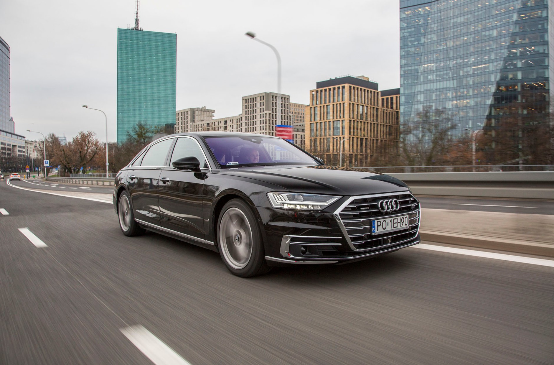 Audi A8 L 55 TFSI quattro - dotyk luksusu
