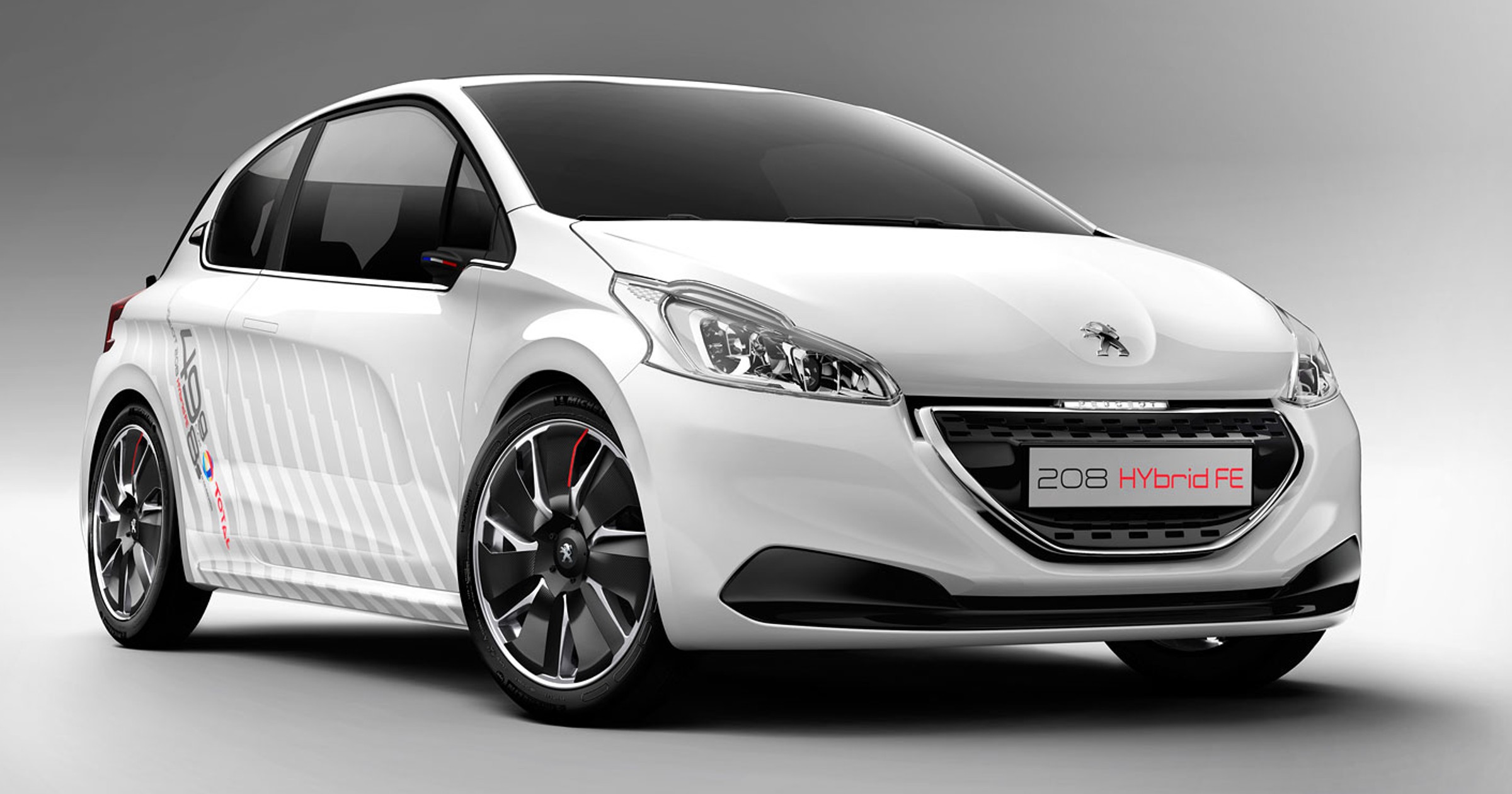 Peugeot 208 Hybrid FE1