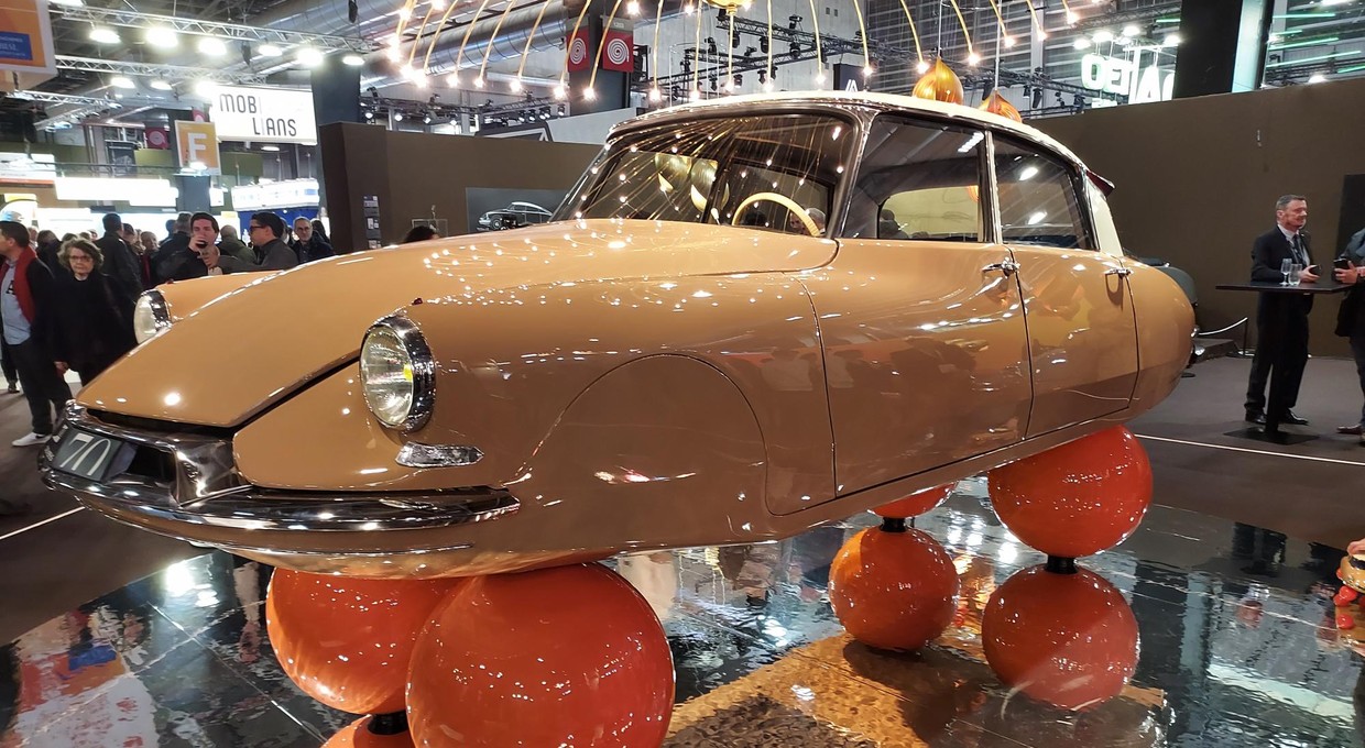 Retromobile. Byłem na święcie klasycznej motoryzacji w Paryżu