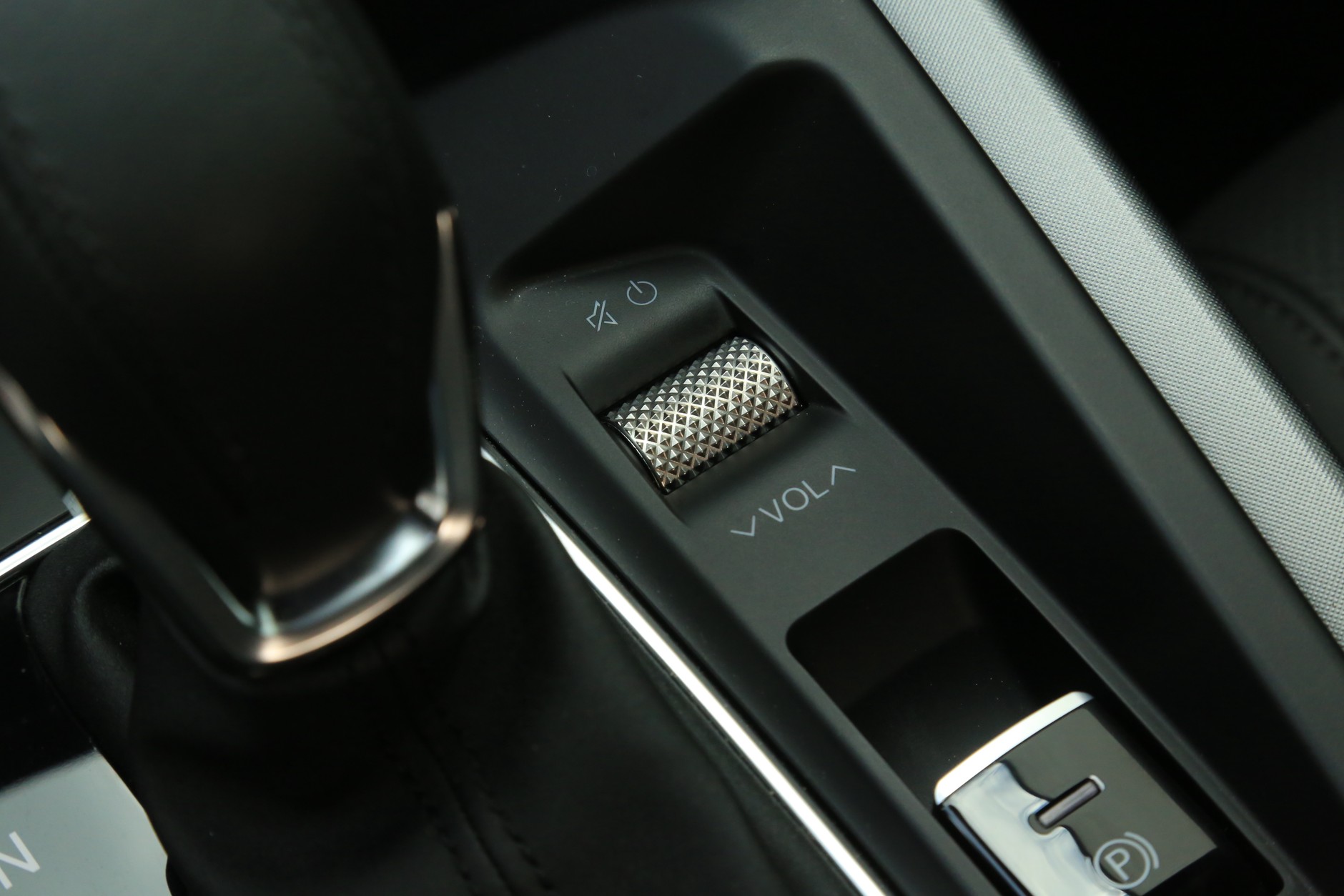 Alfa Romeo Tonale 1.5 T4 130 KM +20 EV 2022 1. generacja