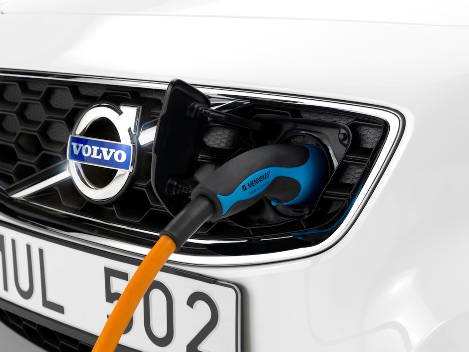 Volvo rozwija auta elektryczne