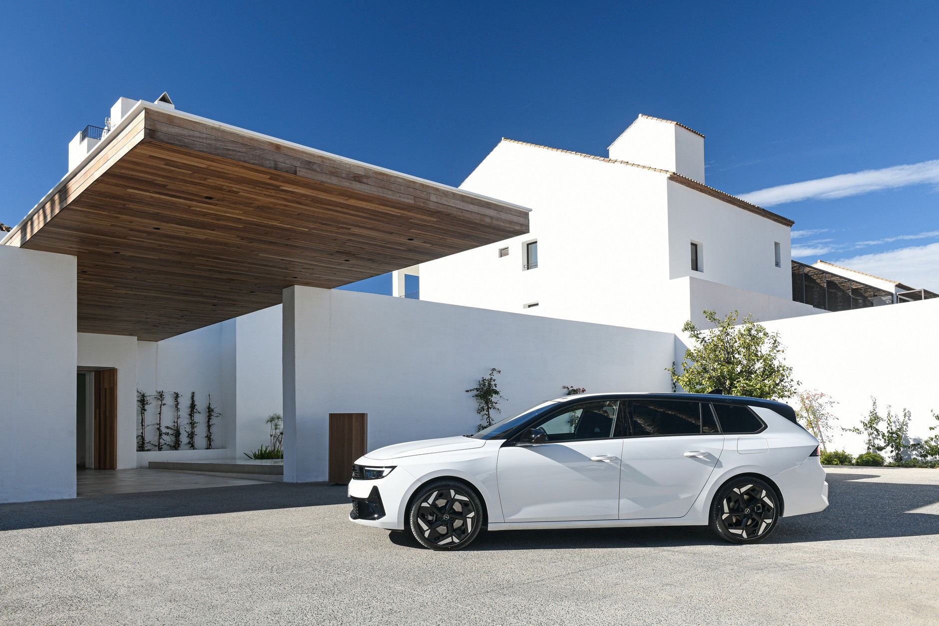 Opel Astra Sports Tourer GSe 2023