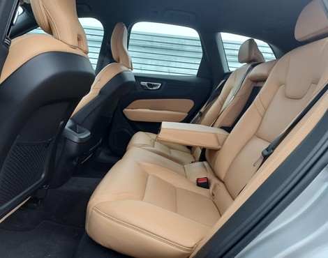 Volvo XC60 B4