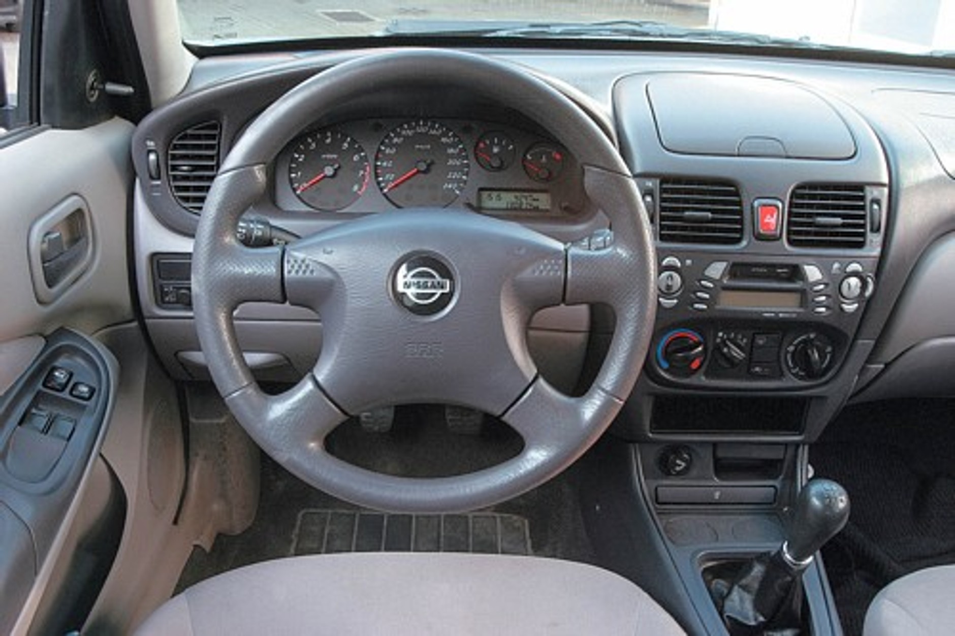 Kompakty o różnych osobowościach