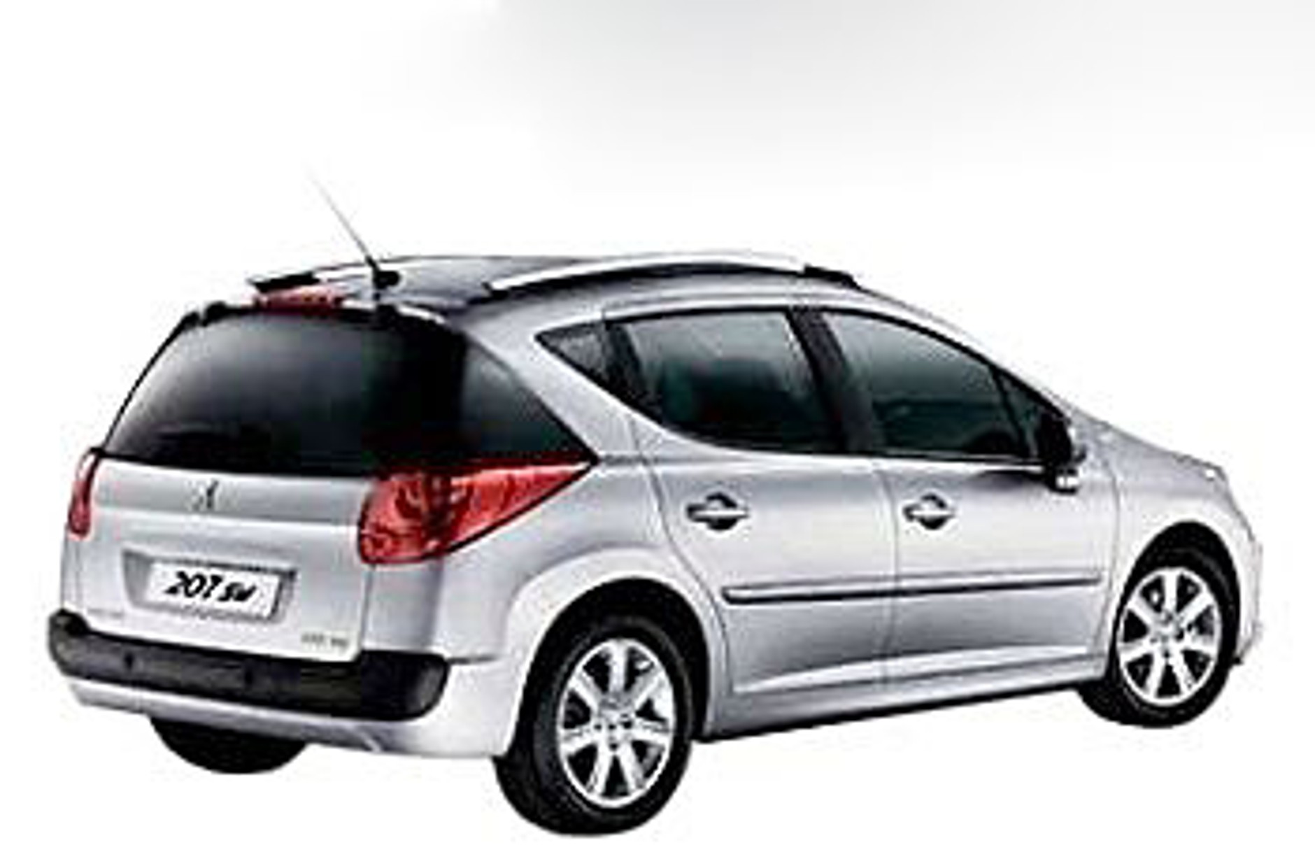 Zdjęcia szpiegowskie: Peugeot 207 SW w pełnej okazałości