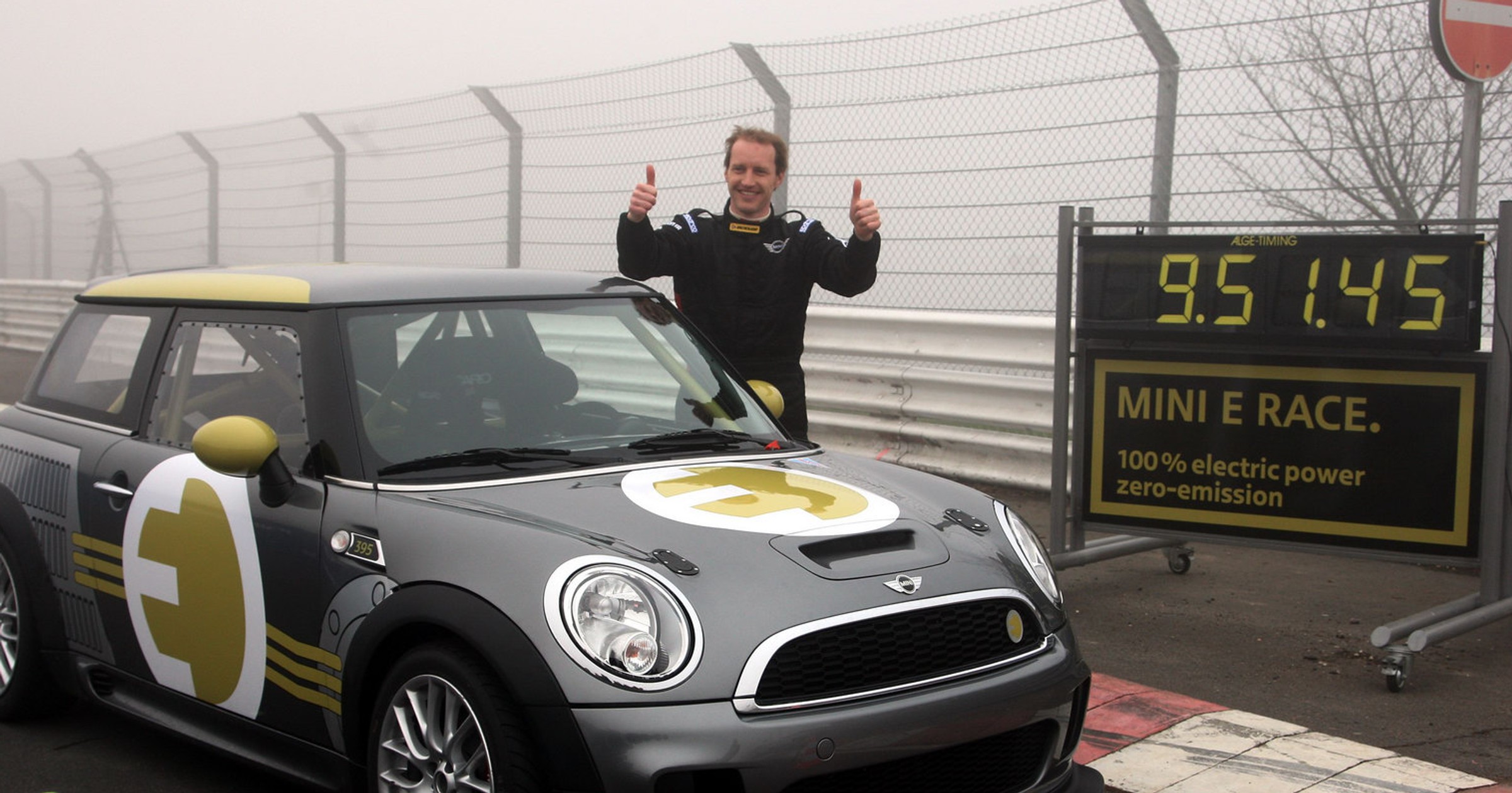 Rekord Mini E Race na słynnym torze Nürburgring-Nordschleife