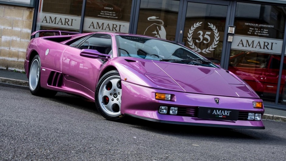 Ciekawostka z ogłoszenia: Lamborghini Diablo SE30 z Cosmic Girl