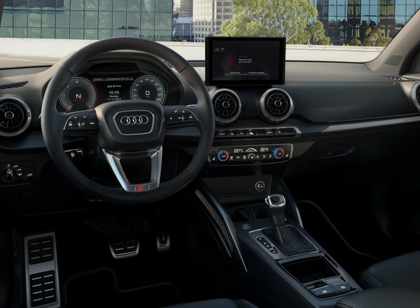 Audi Q2 zyska na cyfrowej funkcjonalności. Na zmiany trzeba jednak jeszcze trochę poczekać