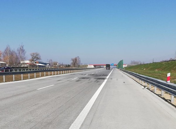 Już po roku autostrada A1 wymagała naprawy. Prace wreszcie ruszają