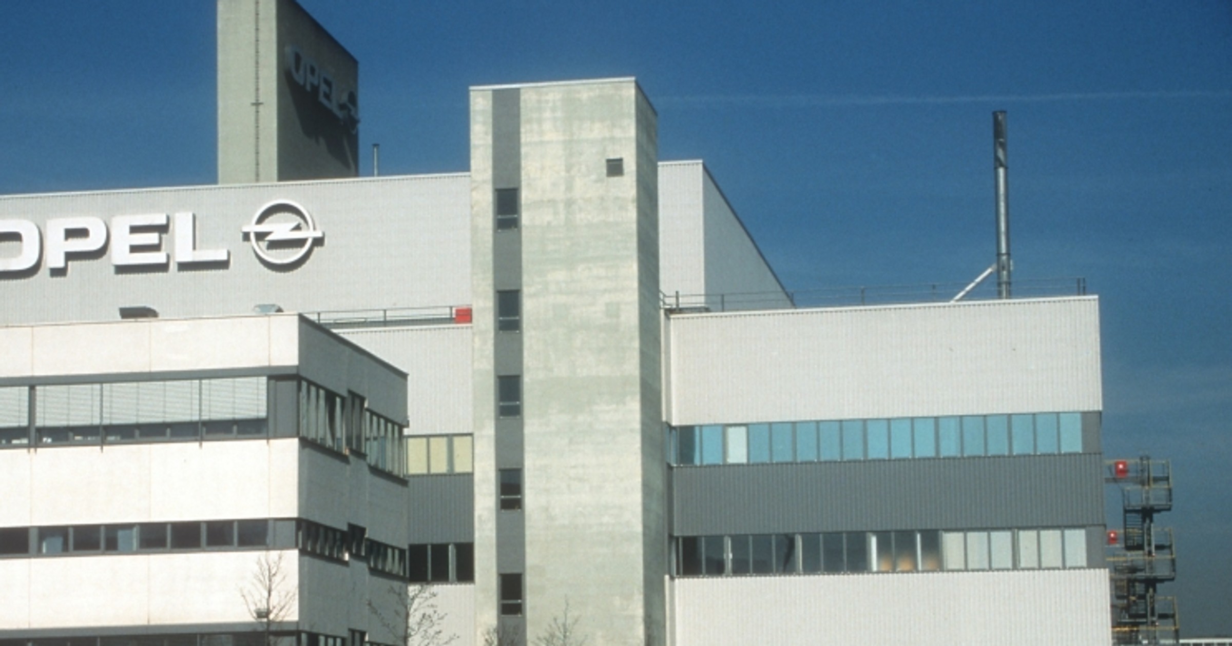 Opel zostaje w Europie! Magna International wesprze giganta z Niemiec