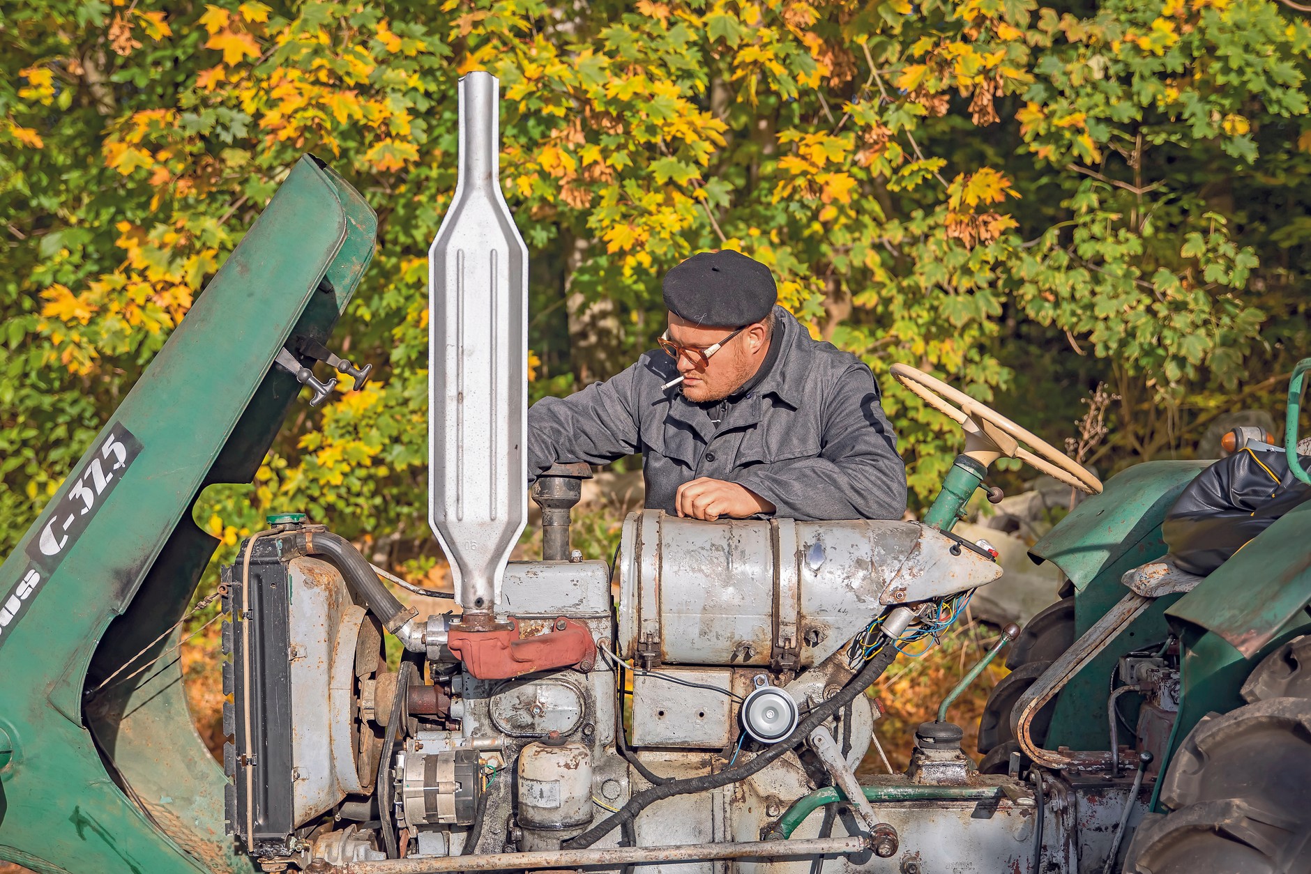 Mechanicy w PGR-ach i POM-ach nie od razu opanowali obsługę nowoczesnych jak na tamte czasy maszyn. Ursus C-325 nie odstawał nawet od zachodniej konkurencji.