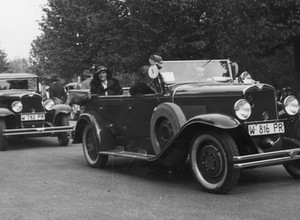 W odrodzonej w 1918 r. Polsce motoryzacja nie istniała. Samochody miało tylko wojsko