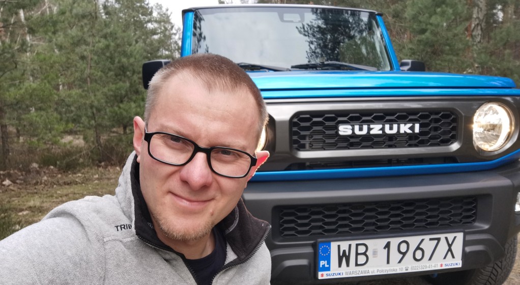 Suzuki Jimny formalnie jest ciężarówką. Małą, ale ciężarówką