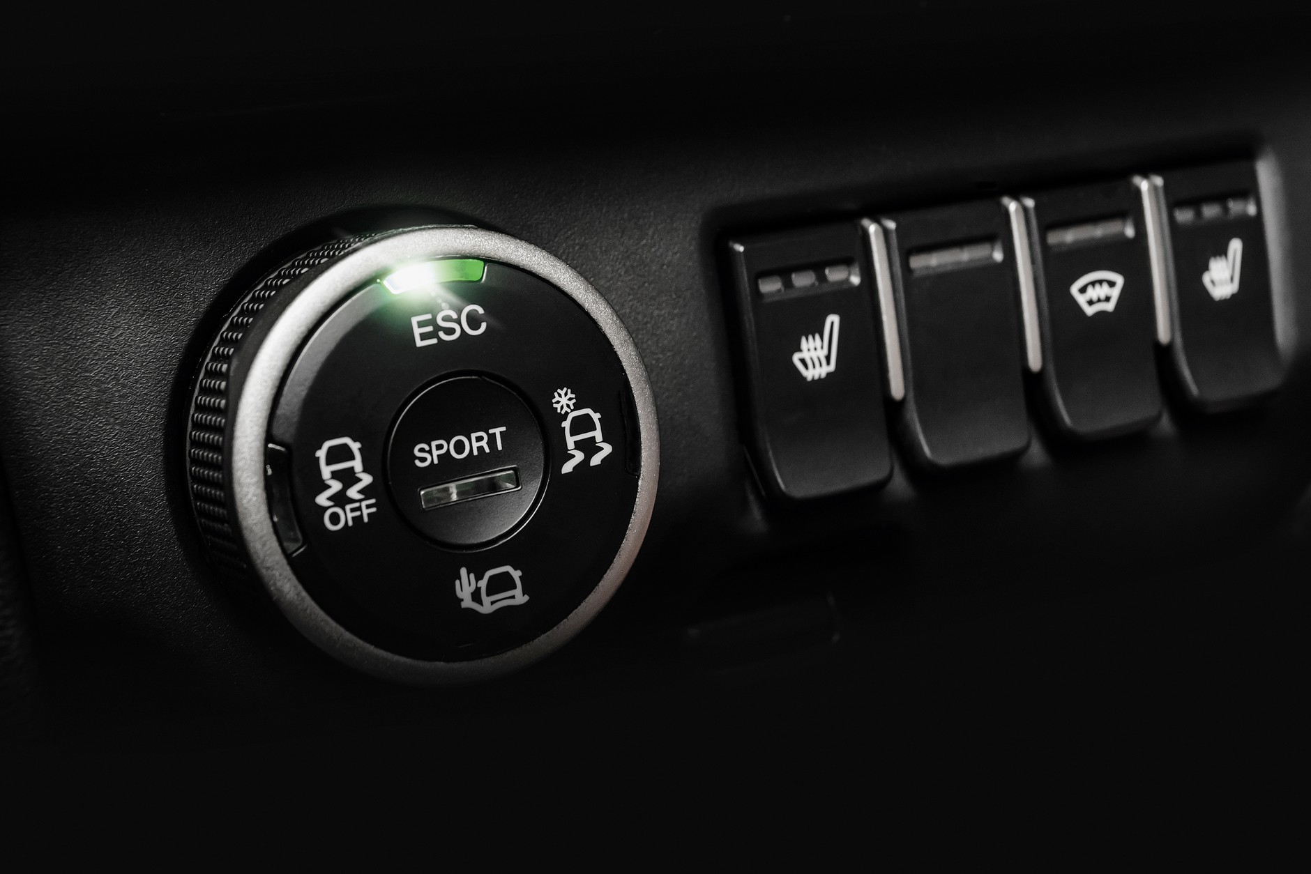 Łada Xray Cross - selektor trybu jazdy