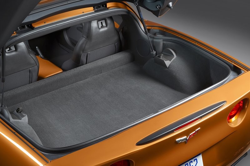 Corvette 2008: mocniejsza i szybsza