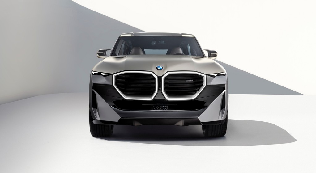 BMW XM