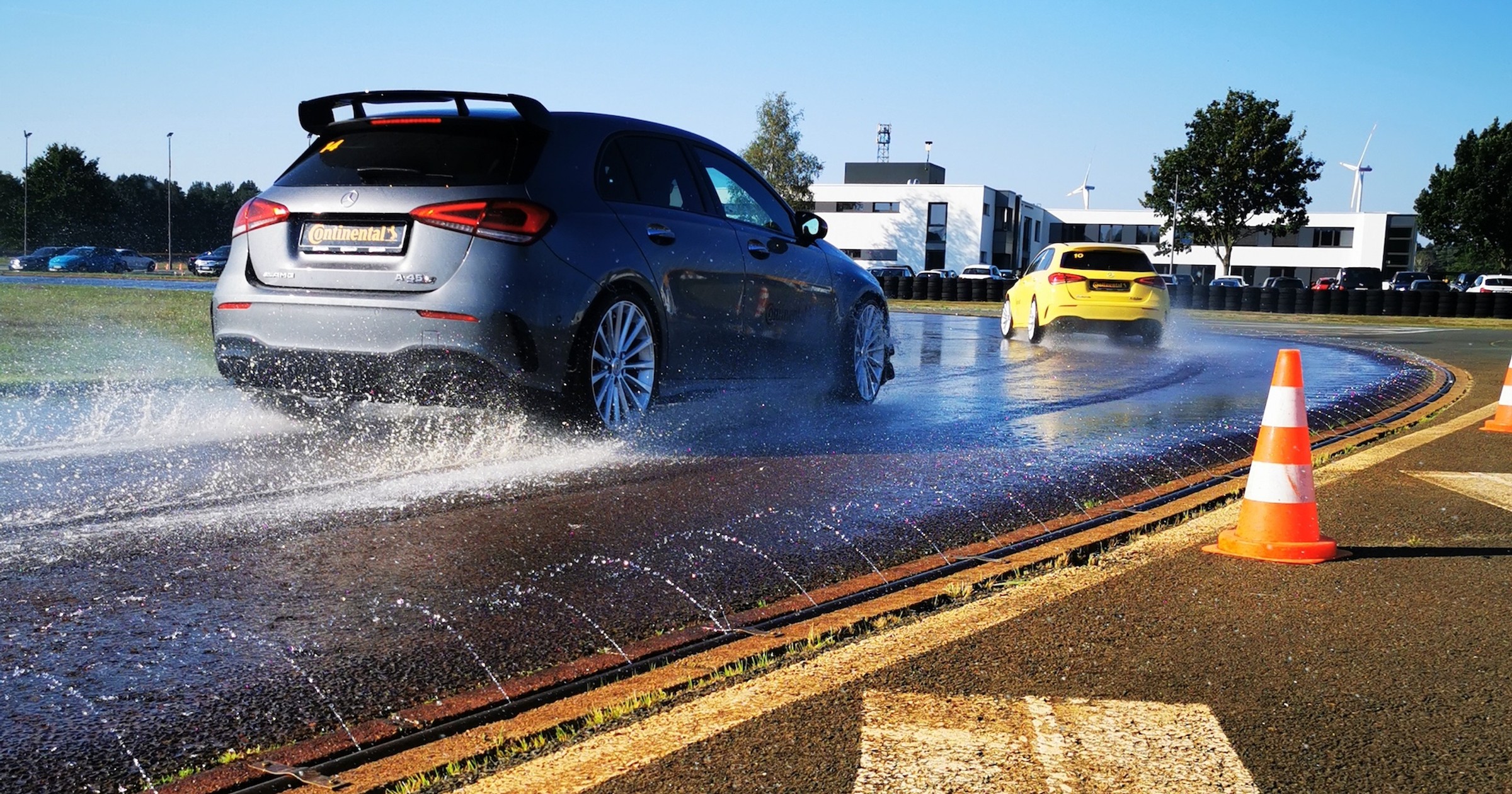 Sport Contact 7