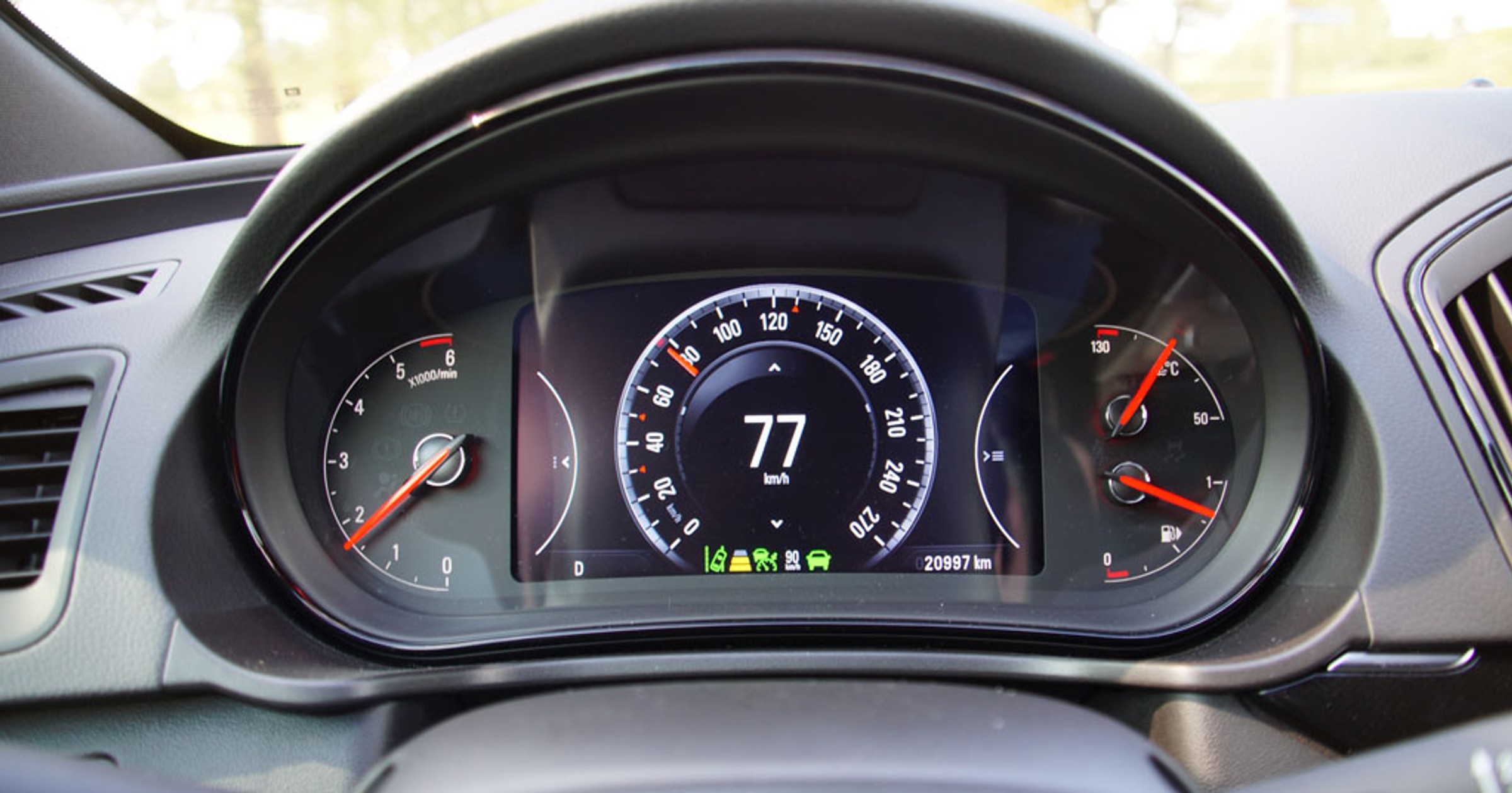 Czy tempomat ogranicza spalanie? To nie jest takie oczywiste pytanie