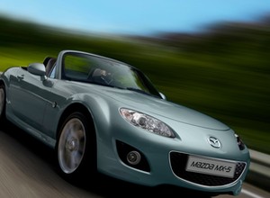 Mazda wprowadza wersję limitowaną KIREI