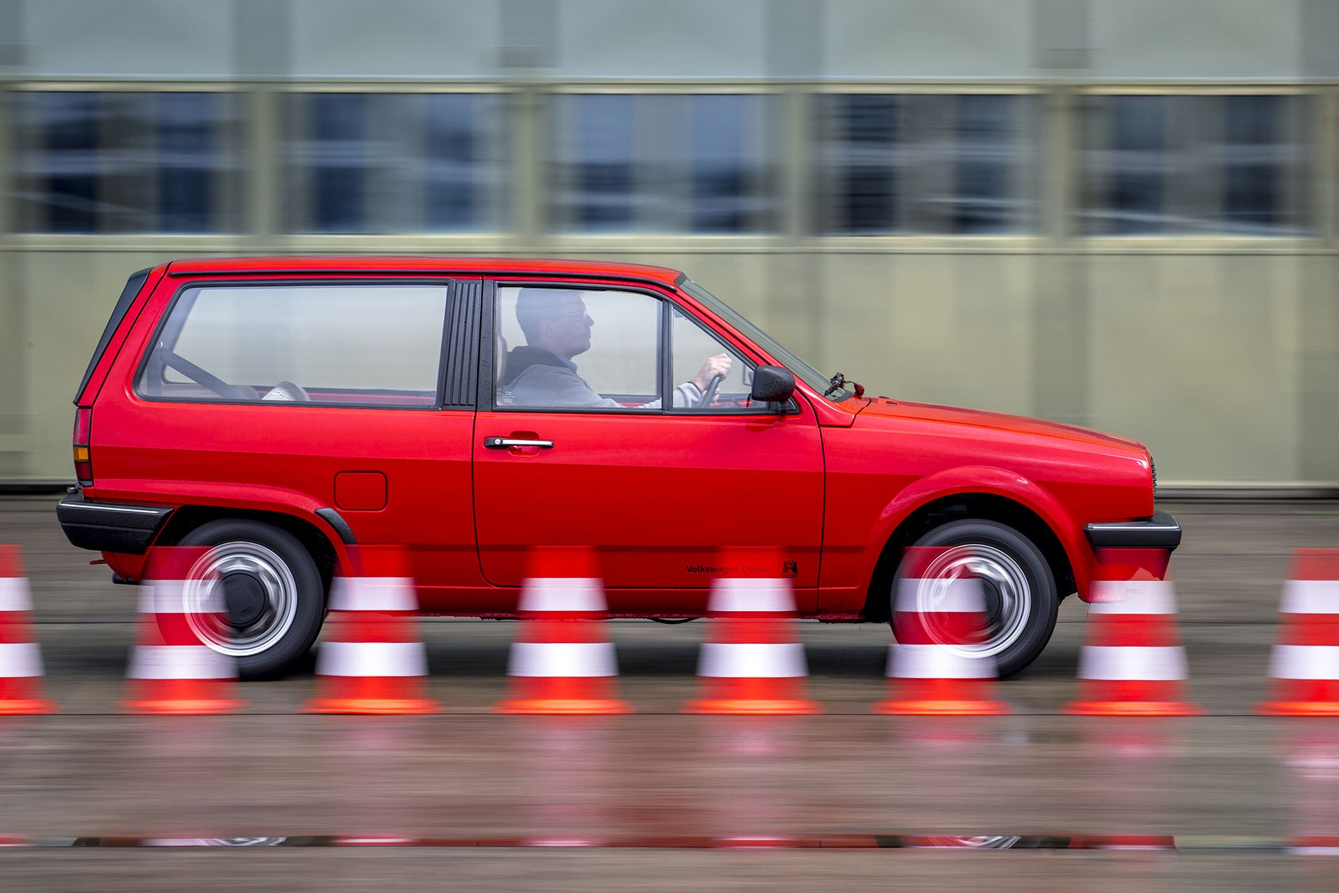 Volkswagen Polo CL Formel E - oszczędzanie ma swoją cenę