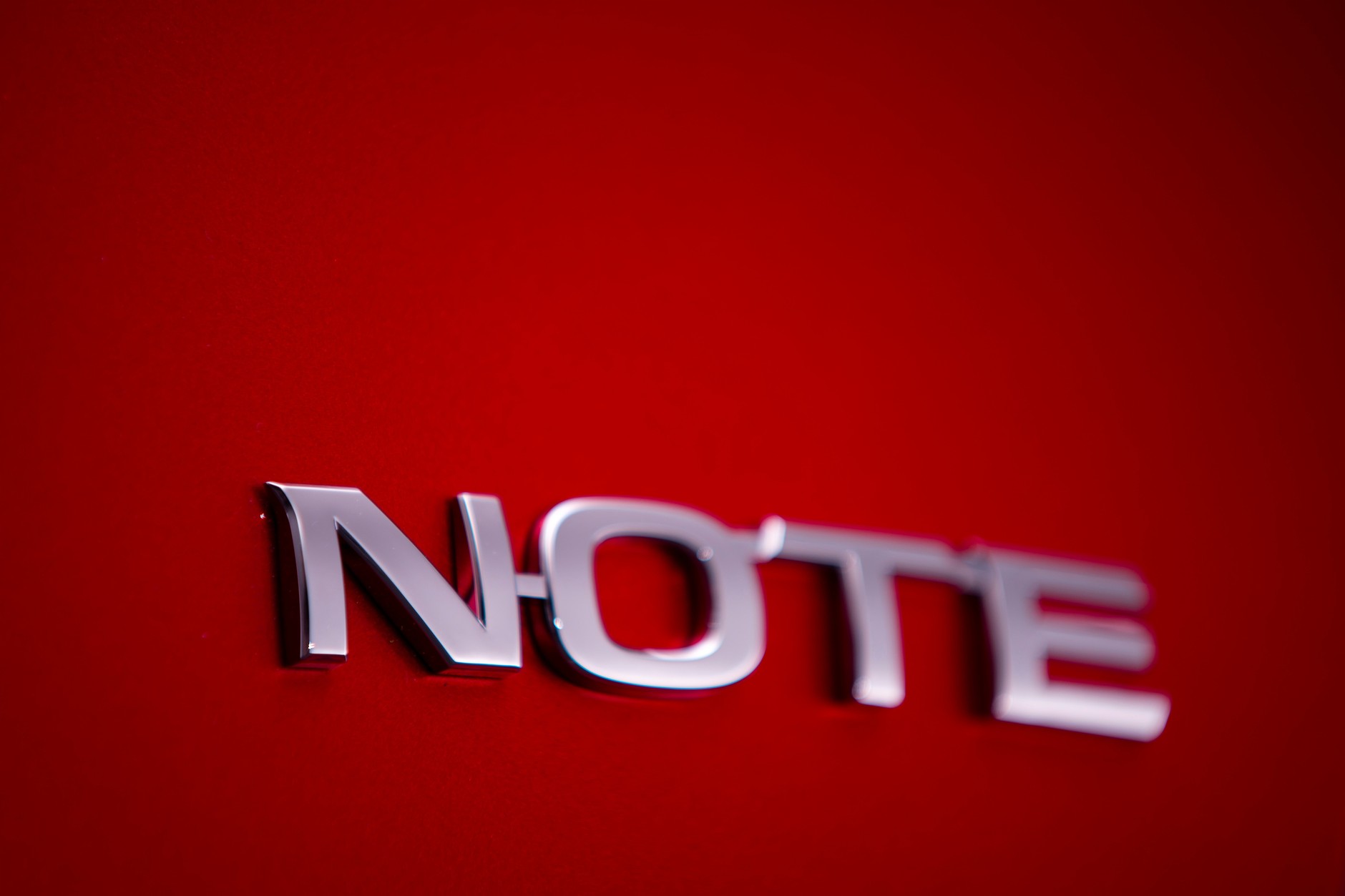 Nowy Nissan Note – atrakcyjny wygląd i nowoczesna technologia