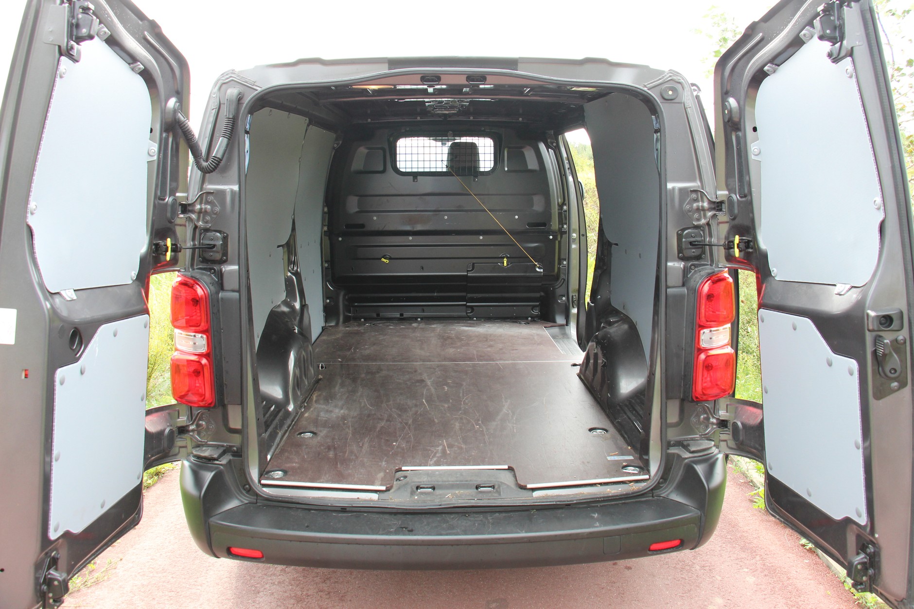 Toyota Proace Verso i Proace dostawcza