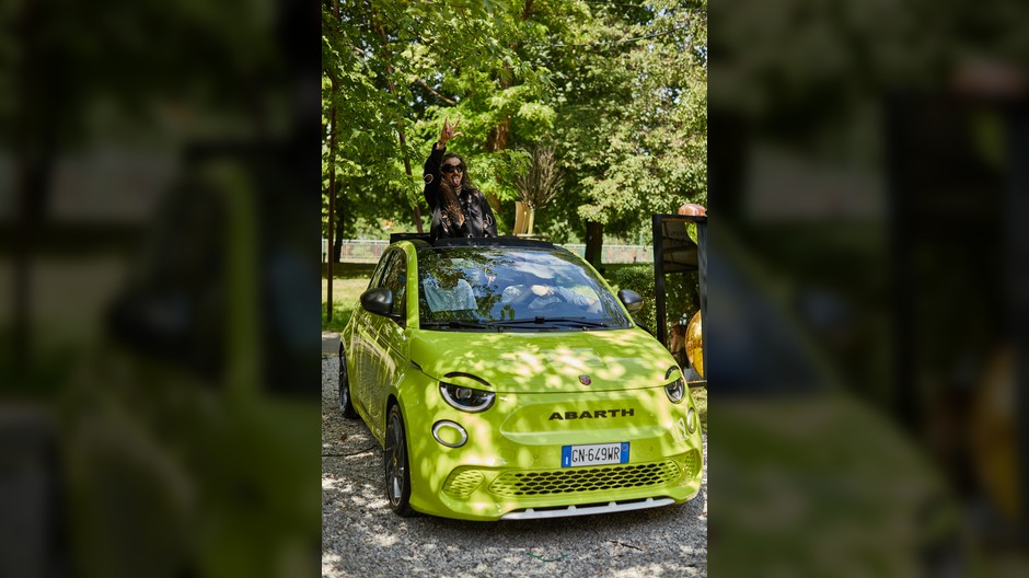 Michał Szpak został ambasadorem Abartha 500e