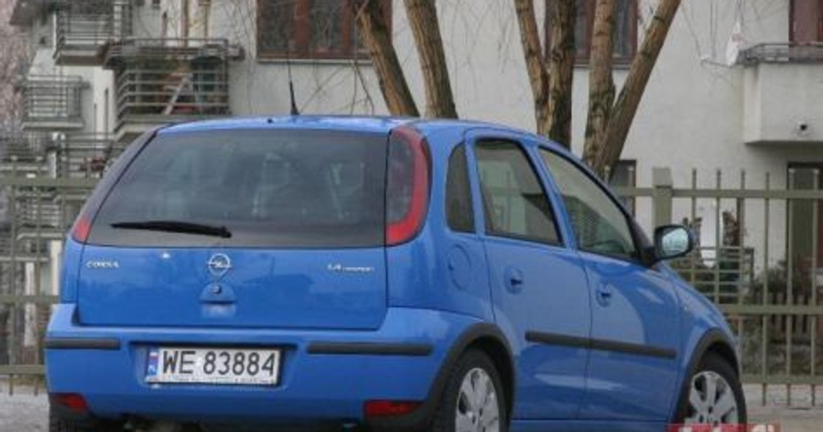 Opel Corsa Easytronic 1.2 16V Comfort - Easy znaczy łatwo