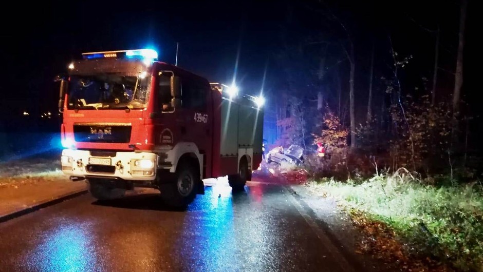 Trzy ciężkie wypadki drogowe w powiecie cieszyńskim w jeden dzień