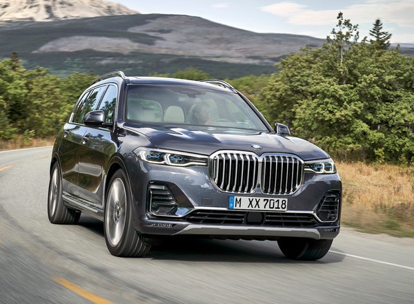 BMW X7 – wielkie jak Cadillac Escalade