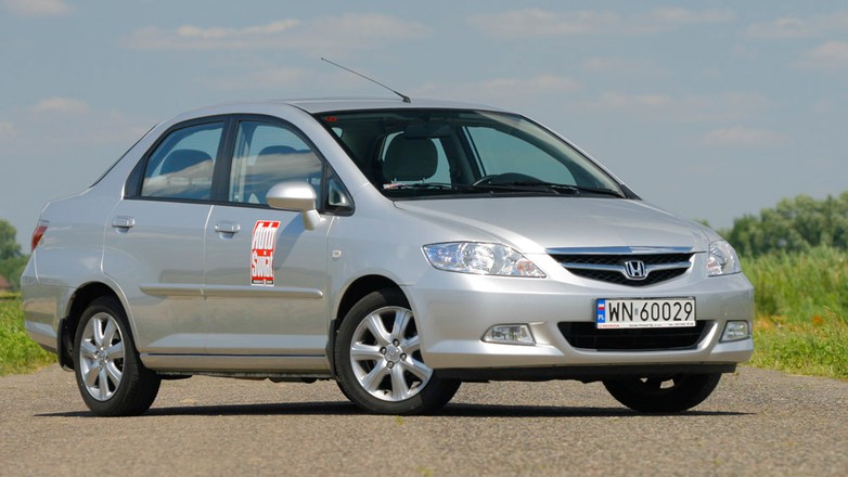Honda City: całkiem udany mieszczuch