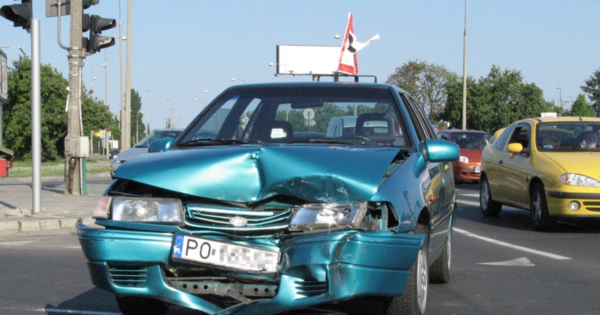Jak postąpić w przypadku stłuczki? Likwidacja szkody krok po kroku